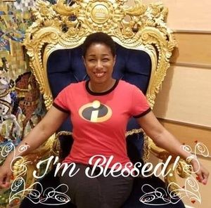 Meet your Posher, Stephanie